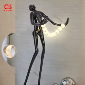 Đèn Sàn Đứng Hình Người Cầm Quả Cầu Dài, Thiết Kế Phòng Triễn Lãm